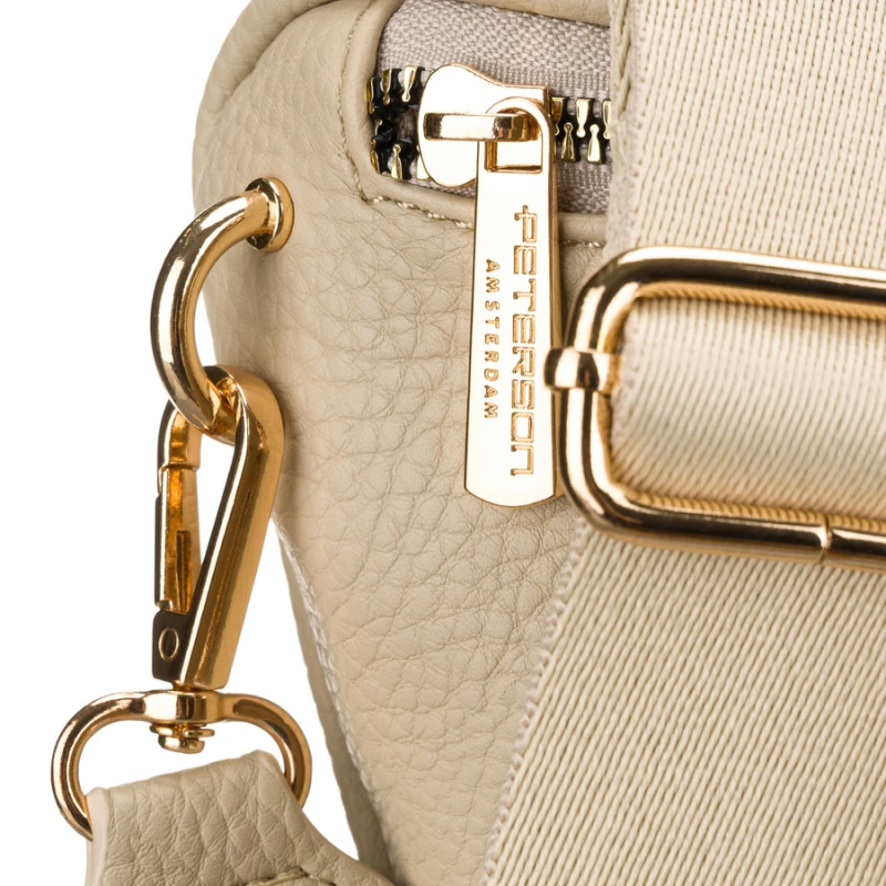 Saszetka damska w beżowym kolorze wykonana ze skóry ekologicznej, zamykana suwakiem - Peterson