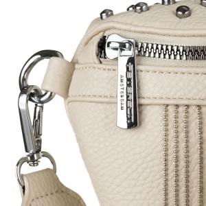 Modna saszetka damska wykonana ze skóry ekologicznej w jasnobeżowym kolorze, zamykana suwakiem - Peterson