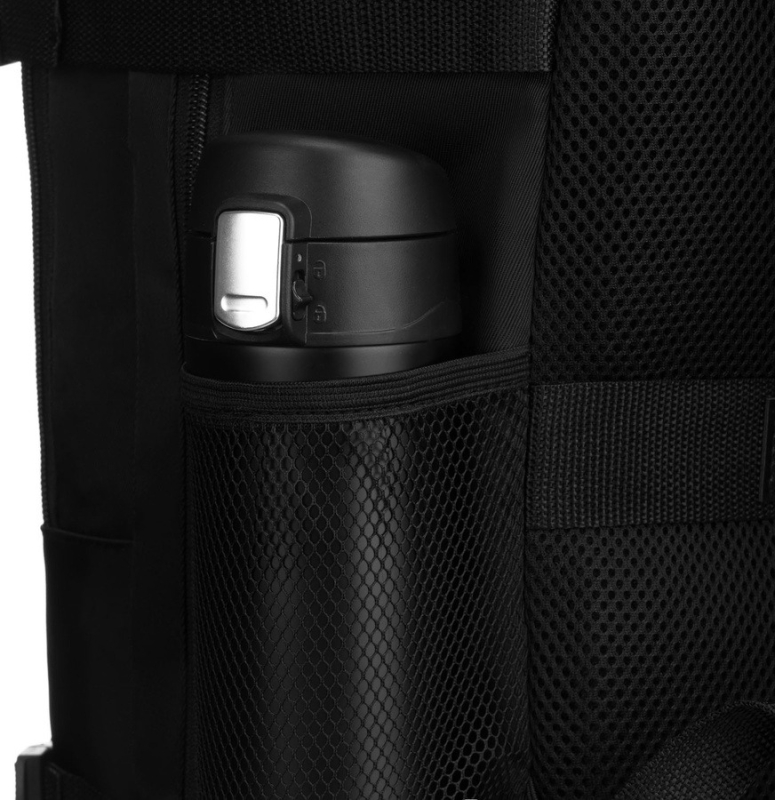 Plecak Peterson – boczne kieszenie z siatki na butelkę lub parasol