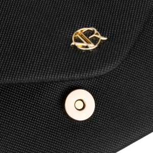 Czarna, brokatowa kopertówka damska wykonana z tkaniny syntetycznej - Rovicky