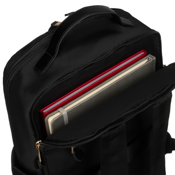 Czarny, nylonowy plecak damski z uchwytem do mocowania na walizce - Peterson