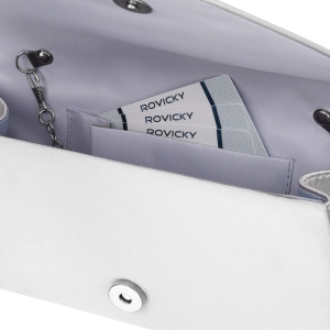 Elegancka kopertówka damska w srebrnym kolorze wykonana z tkaniny syntetycznej i zamykana klipsem magnetycznym - Rovicky