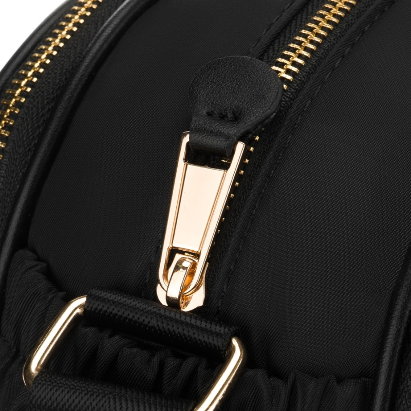 Stylowa nylonowa, czarna listonoszka damska, jednokomorowa z sześcioma kieszeniami - Peterson