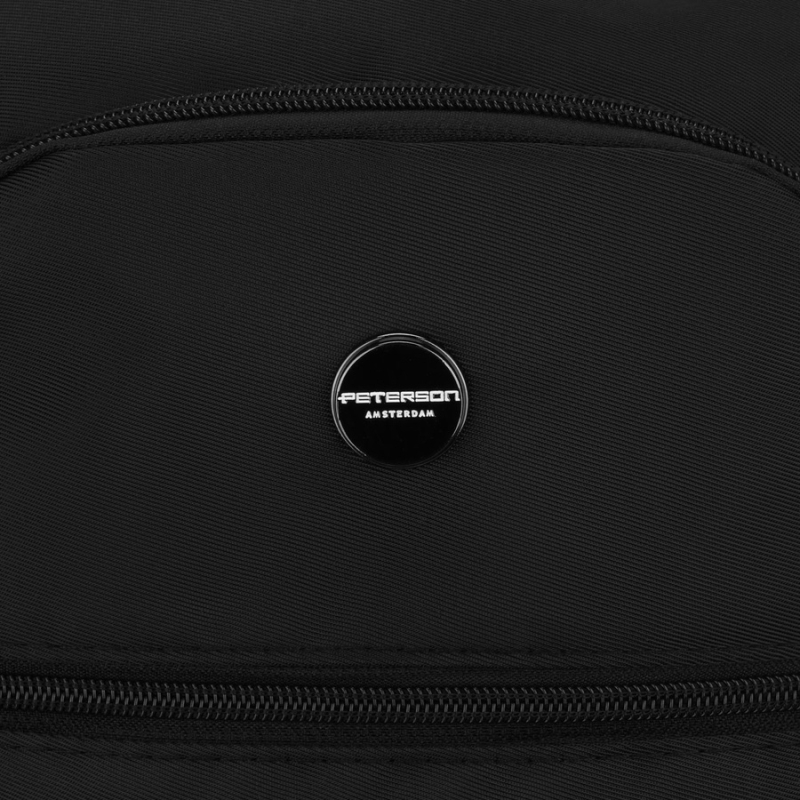 Czarny, podróżny plecak idealny na bagaż podręczny - Peterson