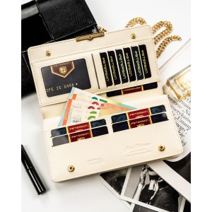 Portfel damski ze skóry ekologicznej w kolorze ecru zamykany na zatrzask i suwak - Peterson