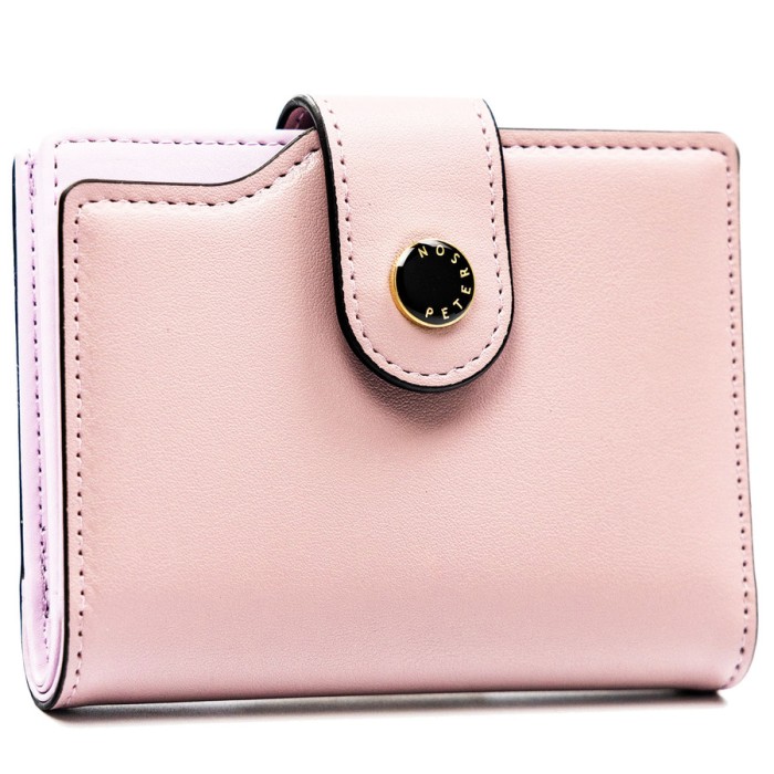 Różowy portfel damski ze skóry ekologicznej z systemem RFID - Peterson