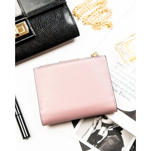 Różowy portfel damski ze skóry ekologicznej z systemem RFID - Peterson