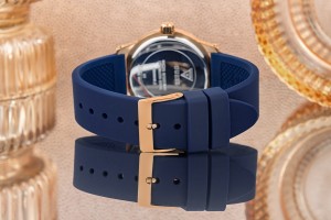 “zegarek Guess Annette GW0860L2 tył koperty stal nierdzewna model GW0860L2”