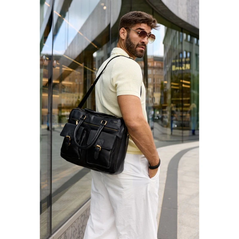 Męska torba na laptopa ze skóry naturalnej w czarnym kolorze - Peterson