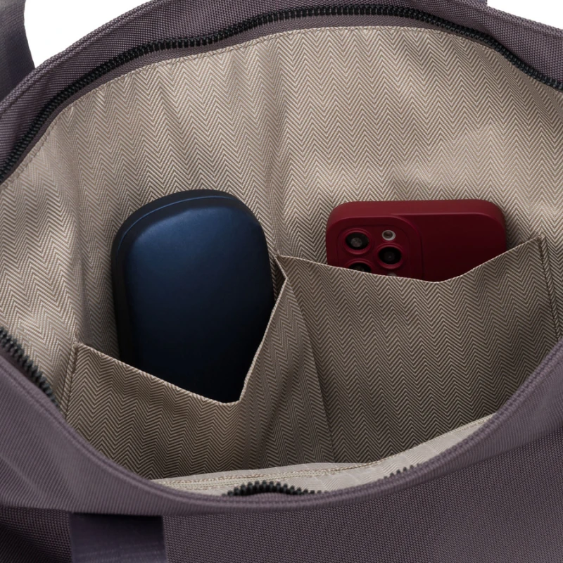 Wnętrze torby Peterson - 7 kieszeni, podszewka