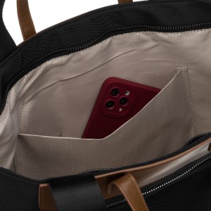 Wnętrze shopperki Peterson – jednokomorowa torba z wieloma kieszeniami do przechowywania portfela, telefonu i dokumentów