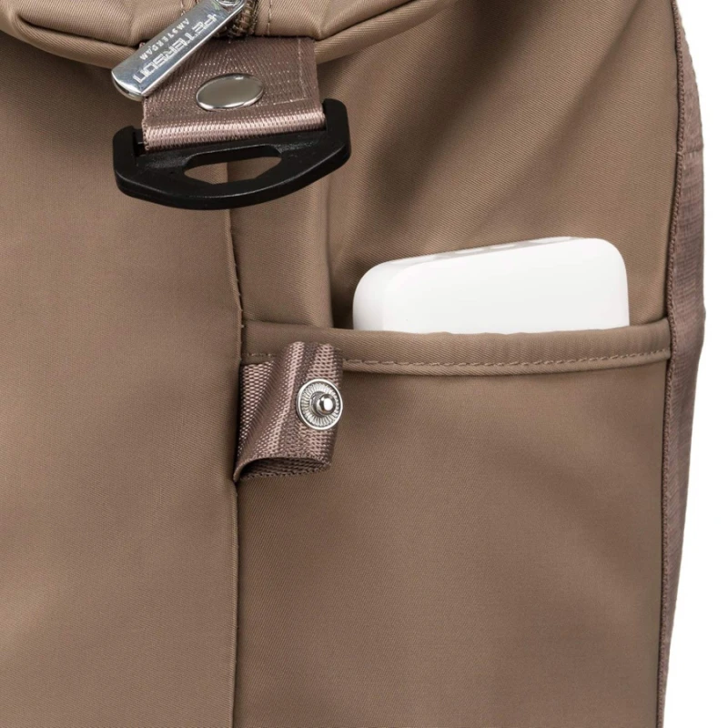 Pojemna torebka damska z wewnętrznymi kieszeniami - Peterson