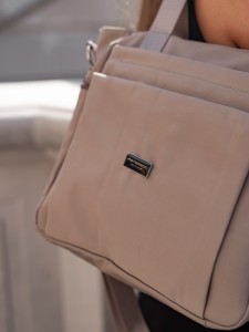 Torebka shopper z paskiem na ramię beżowa - Peterson