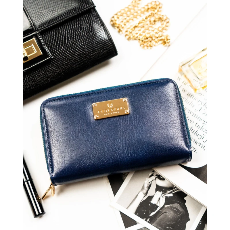 Granatowy portfel damski Peterson z zamkniętym suwakiem