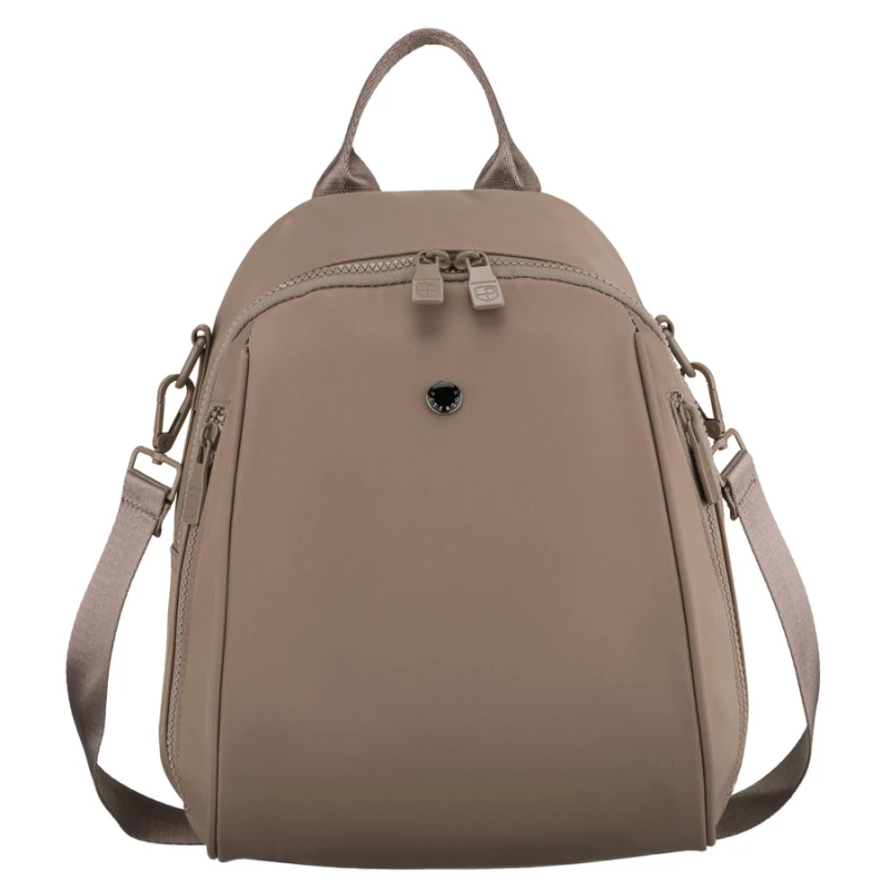 Mały, beżowy plecak damski wykonany z poliestru, wyposażony w dodatkowy pasek - Peterson