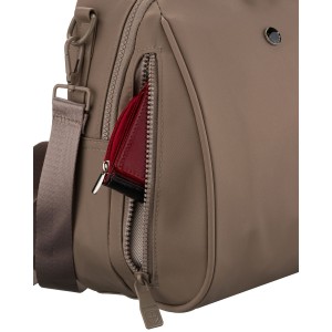 Mały, beżowy plecak damski wykonany z poliestru, wyposażony w dodatkowy pasek - Peterson