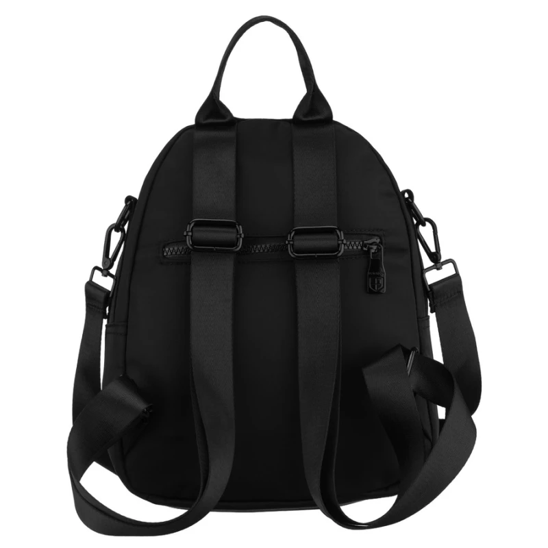 Miejski, czarny plecak damski wykonany z poliestru, zawieszony na regulowanych szelkach - Peterson