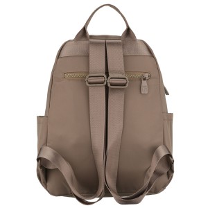 Beżowy plecak damski wykonany z poliestru, zawieszony na regulowanych szelkach - Peterson