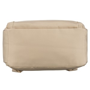 Mały plecak damski wykonany z poliestru w kolorze ecru, jednokomorowy z kieszenią zewnętrzną - Peterson