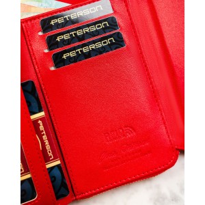 Czerwony, poziomy portfel damski wykonany z lakierowanej skóry ekologicznej - Peterson | Niua.pl