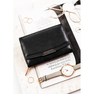 Średni portfel damski ze skóry ekologicznej w czarnym kolorze, model mieszczący dowód rejestracyjny - Rovicky  | Niua.pl