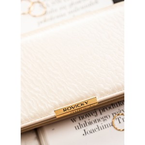 Duży portfel damski ze skóry ekologicznej w kolorze ecru, zamykany na zatrzask - | Niua.pl