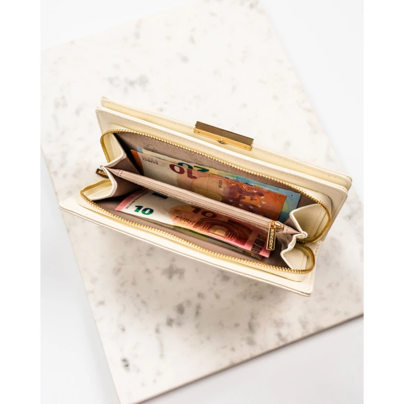 Duży portfel damski ze skóry ekologicznej w kolorze ecru, zamykany na zatrzask - | Niua.pl