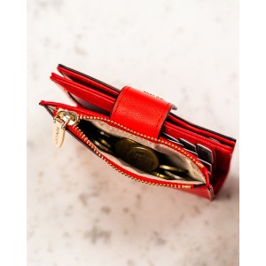 Pionowy portfel damski ze skóry ekologicznej w czerwonym kolorze, zamykany na zatrzask i suwak - Rovicky | Niua.pl