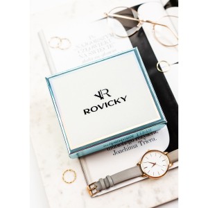 Pionowy portfel damski ze skóry ekologicznej w czerwonym kolorze, zamykany na zatrzask i suwak - Rovicky | Niua.pl