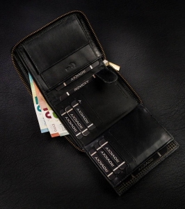 Duży, skórzany portfel w orientacji pionowej z systemem RFID - Always Wild | Niua.pl