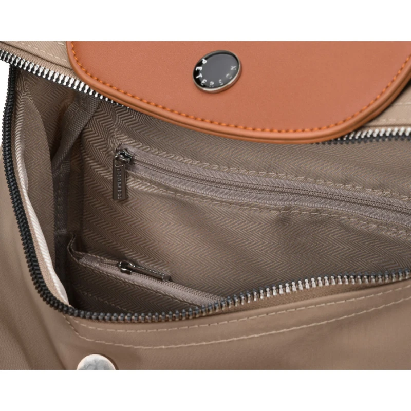 Miejski plecak damski z poliestru w beżowo-brązowym kolorze - Peterson | Niua.pl
