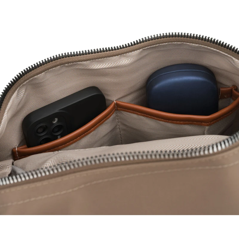 Miejski plecak damski z poliestru w beżowo-brązowym kolorze - Peterson | Niua.pl