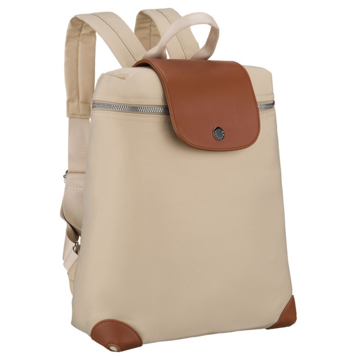 Beżowo-brązowy, miejski plecak damski z poliestru zamykany suwakiem - Peterson | Niua.pl