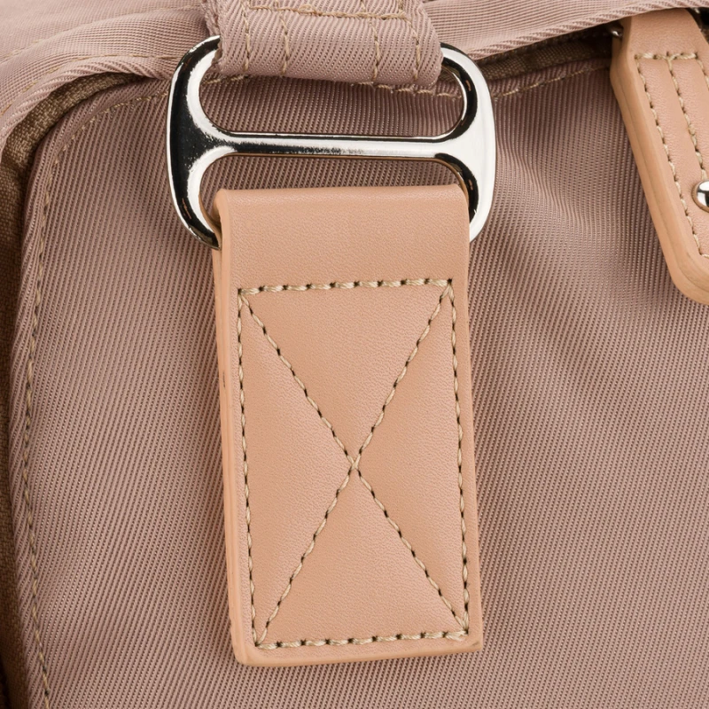 Beżowy, duży plecak damski wykonany z poliestru i skóry ekologicznej - Peterson | Niua.pl