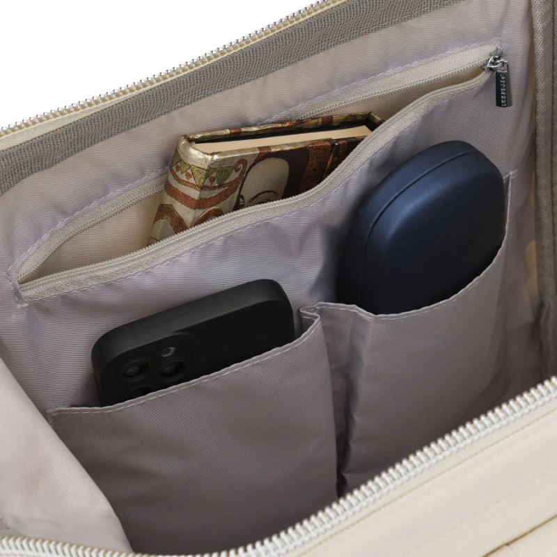 Plecak damski z poliestru w kolorze ecru z miejscem na laptopa i portem USB - Peterson | Niua.pl