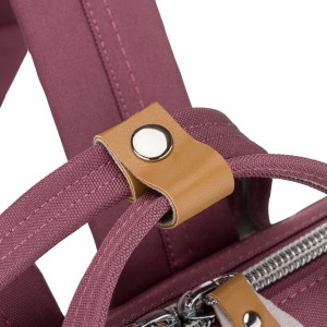 Fioletowy plecak damski z poliestru z miejscem na laptopa i portem USB - Peterson | Niua.pl