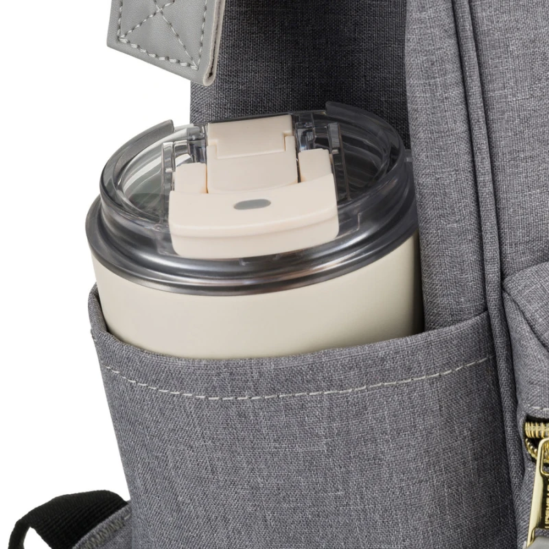 Plecak damski z poliestru w szarym kolorze zamykany bezpiecznym suwakiem - Peterson | Niua.pl