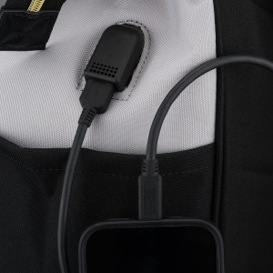 Plecak damski z poliestru w szaro-czarnym kolorze, idealny na bagaż podręczny - Peterson | Niua.pl