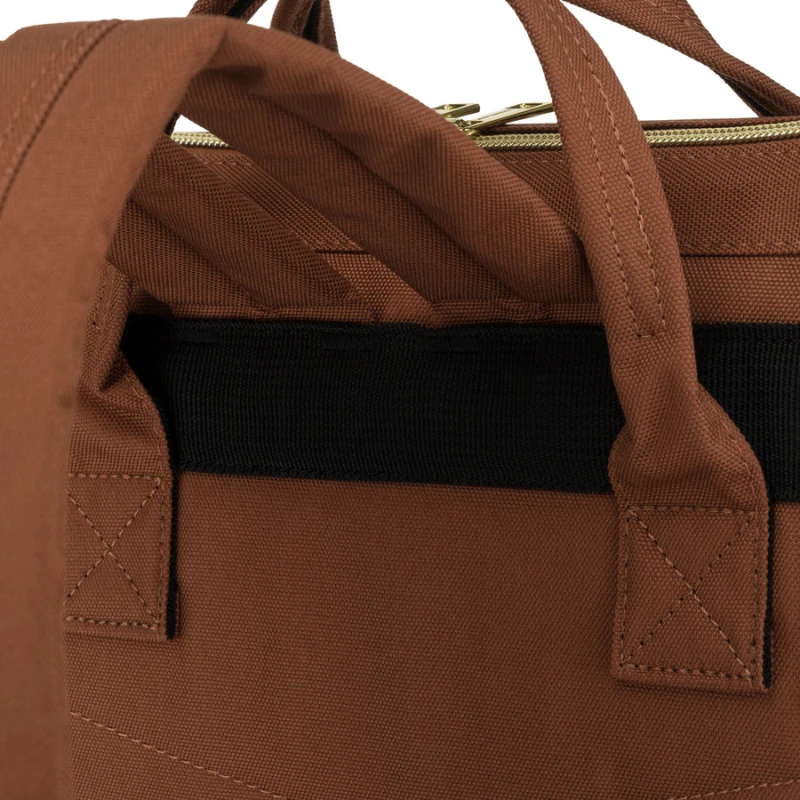 Beżowo-brązowy plecak damski z poliestru z miejscem na laptopa - Peterson | Niua.pl