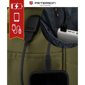 Zielony plecak damski z poliestru z miejscem na laptopa, zawieszony na regulowanych szelkach - Peterson | Niua.pl