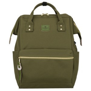 Zielony plecak damski z poliestru z miejscem na laptopa, zawieszony na regulowanych szelkach - Peterson | Niua.pl