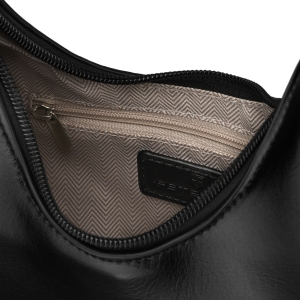 Listonoszka-bagietka damska ze skóry ekologicznej w czarnym kolorze zamykana suwakiem - Peterson | Niua.pl