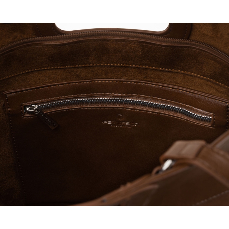 Brązowa shopperka damska wykonana ze skóry ekologicznej, jednokomorowa i zamykana suwakiem - Peterson | Niua.pl