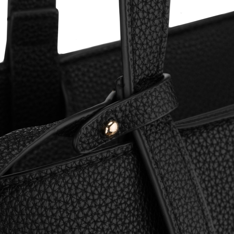 Czarna shopperka damska wykonana ze skóry ekologicznej z praktycznym etui w zestawie - Peterson | Niua.pl