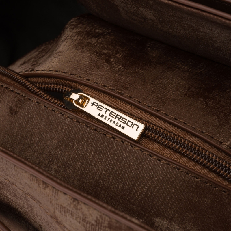 Duża, brązowa shopperka damska wykonana ze skóry ekologicznej, jednokomorowa - Peterson | Niua.pl