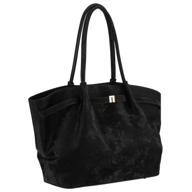 Duża czarna shopperka Peterson — widok z przodu. Skóra ekologiczna, złote okucia