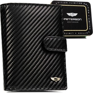 Pionowy portfel męski ze skóry naturalnej w czarnym kolorze wyposażony w system RFID, w zestawie z brelokiem - Peterson