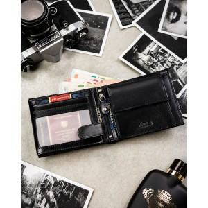 Portfel męski ze skóry naturalnej w czarnym kolorze wyposażony w system RFID, w zestawie z brelokiem - Peterson