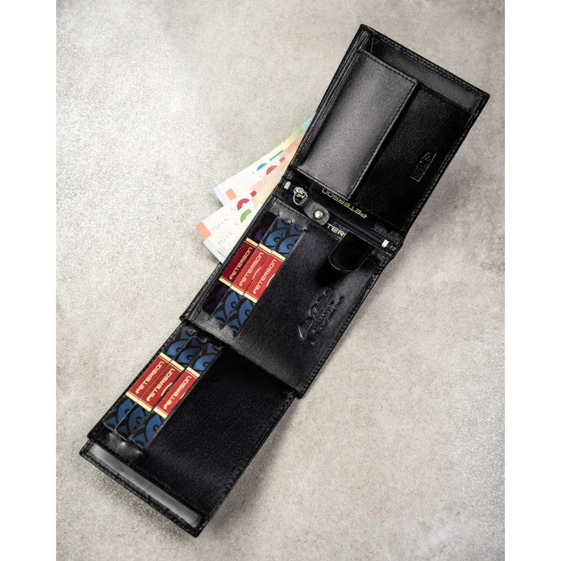 Portfel męski ze skóry naturalnej w czarnym kolorze wyposażony w system RFID, w zestawie z brelokiem - Peterson