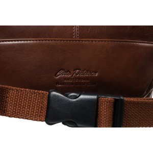 Skórzana nerka męska w brązowym kolorze z kieszeniami i etui na klucze - Peterson